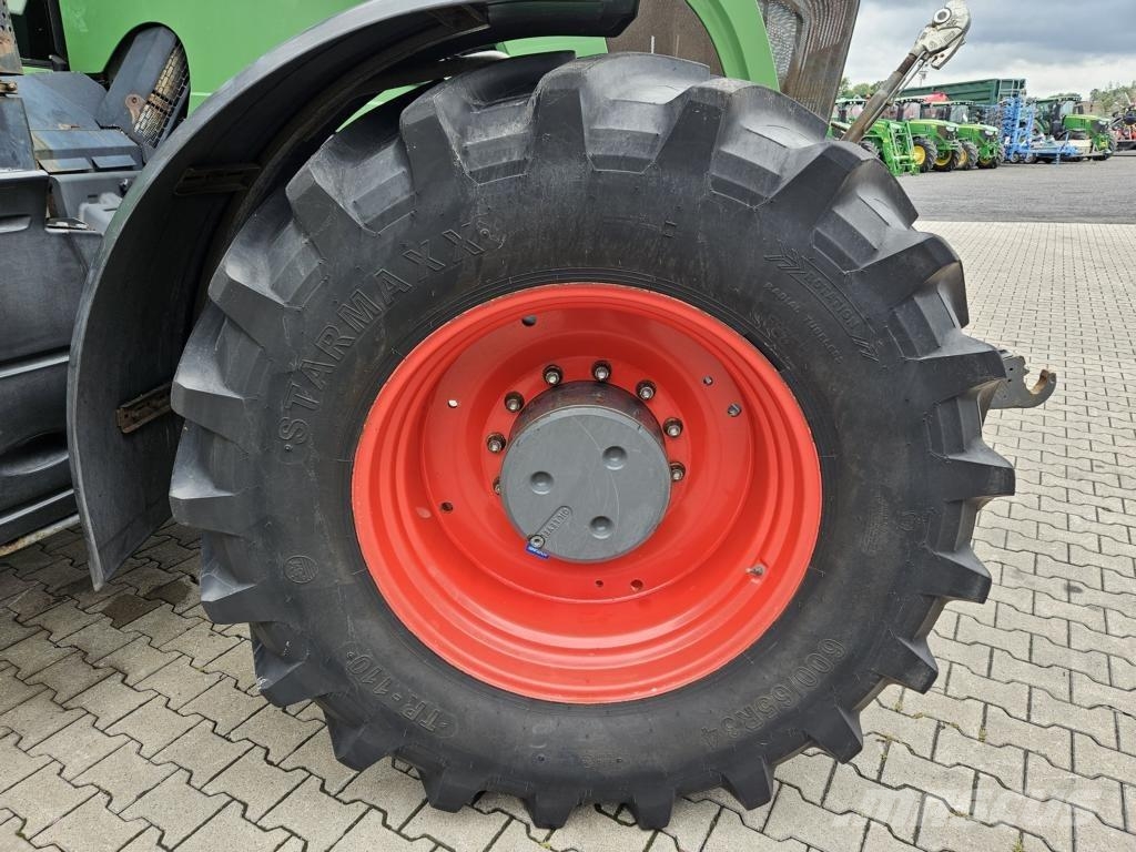 Fendt 930 VARIO Tractors