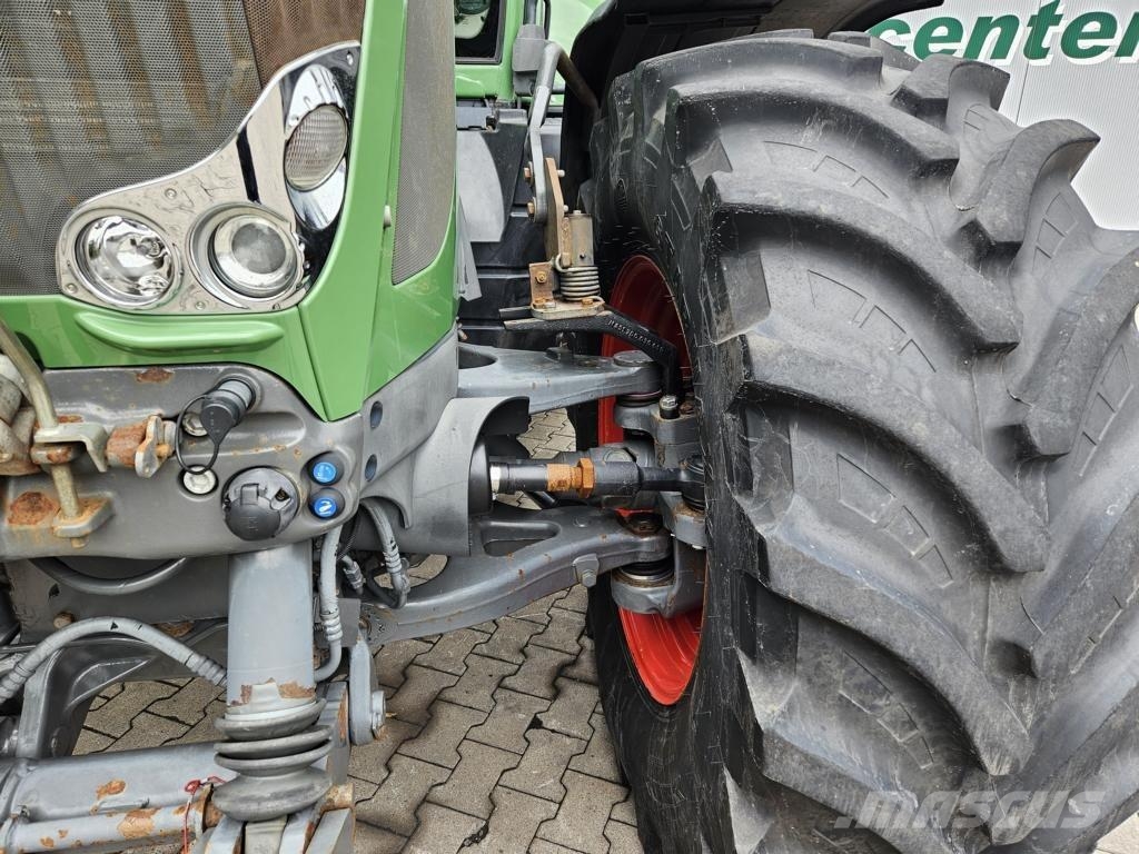 Fendt 930 VARIO Tractors