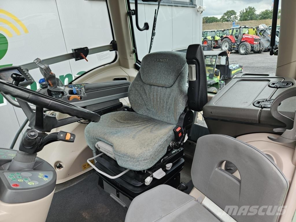 Fendt 930 VARIO Tractors