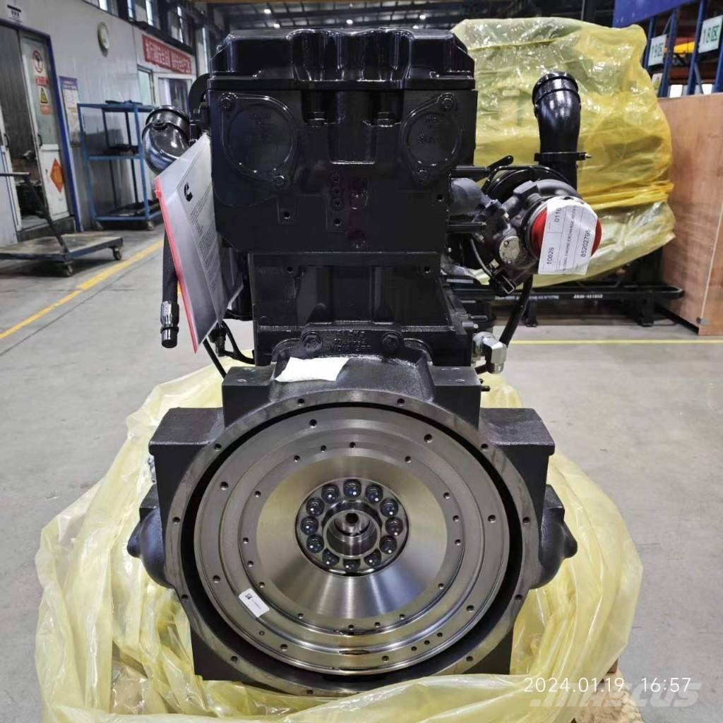 Cummins QSX15 Diesel Engine for Construction Machine 发动机