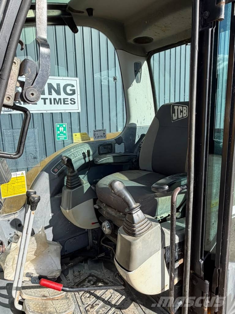 JCB 8080 Escavadeiras Midi 7t - 12t