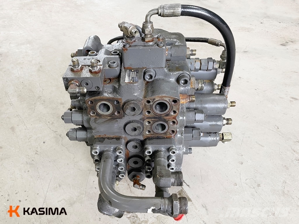 Volvo EC210BLC main hydraulic distributor Hydraulics