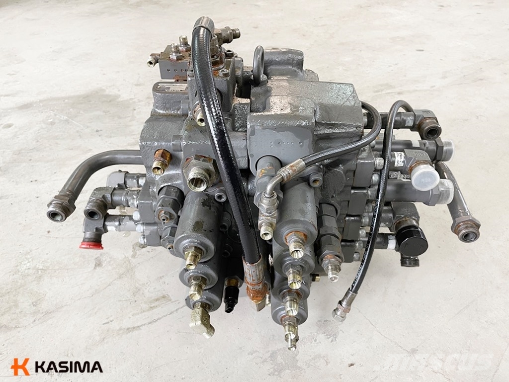 Volvo EC210BLC main hydraulic distributor Hydraulics