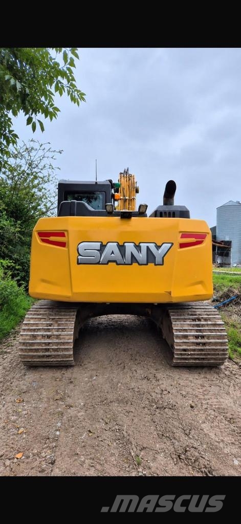 Sany SY135C Bageri guseničari
