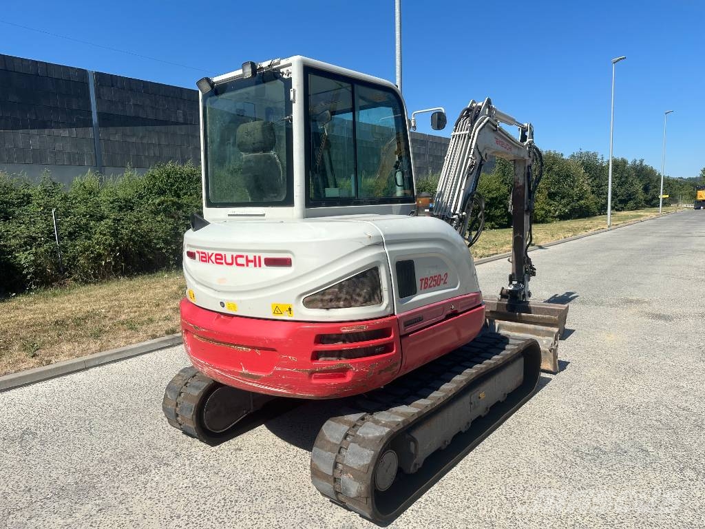 Takeuchi TB 250 Minibagger < 7t