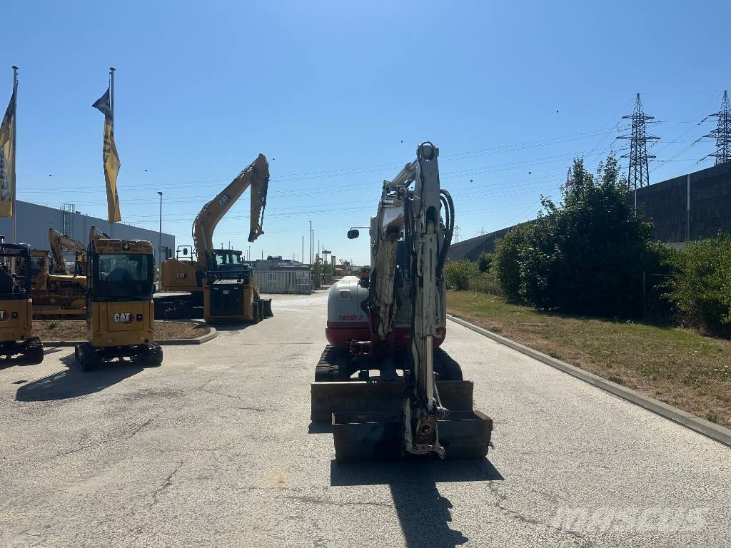 Takeuchi TB 250 Minibagger < 7t