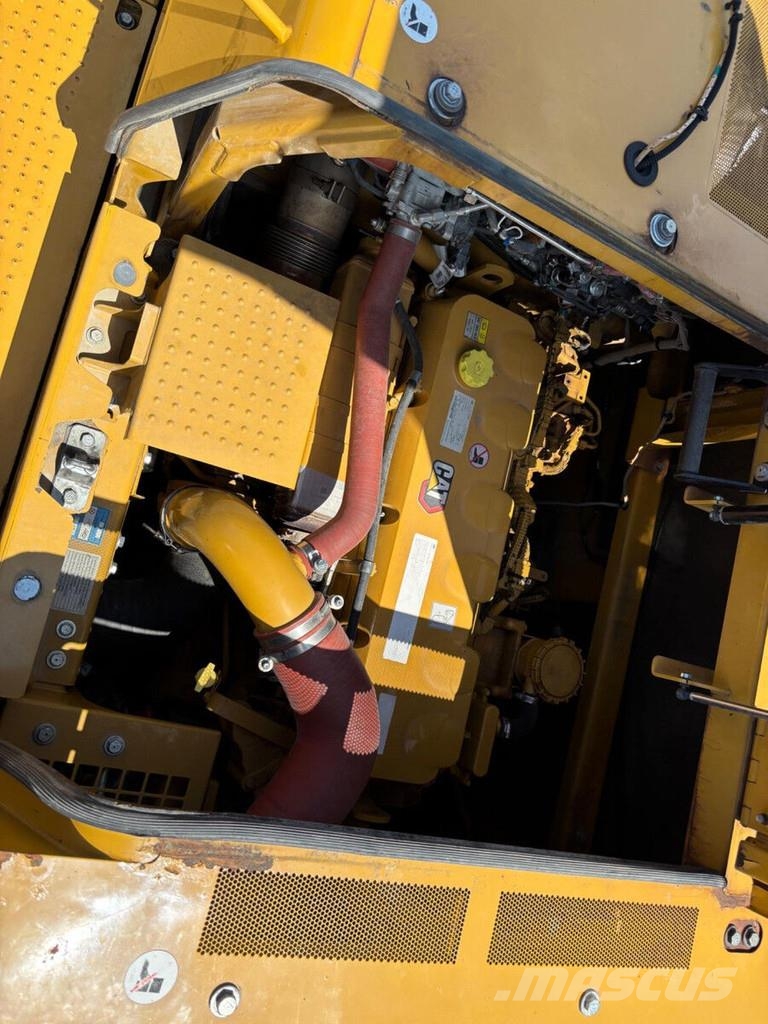 CAT 352 Raupenbagger