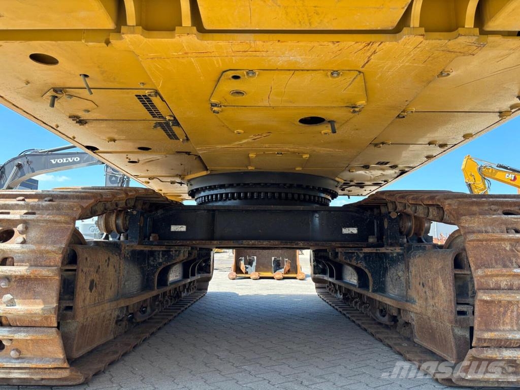 CAT 352 Raupenbagger