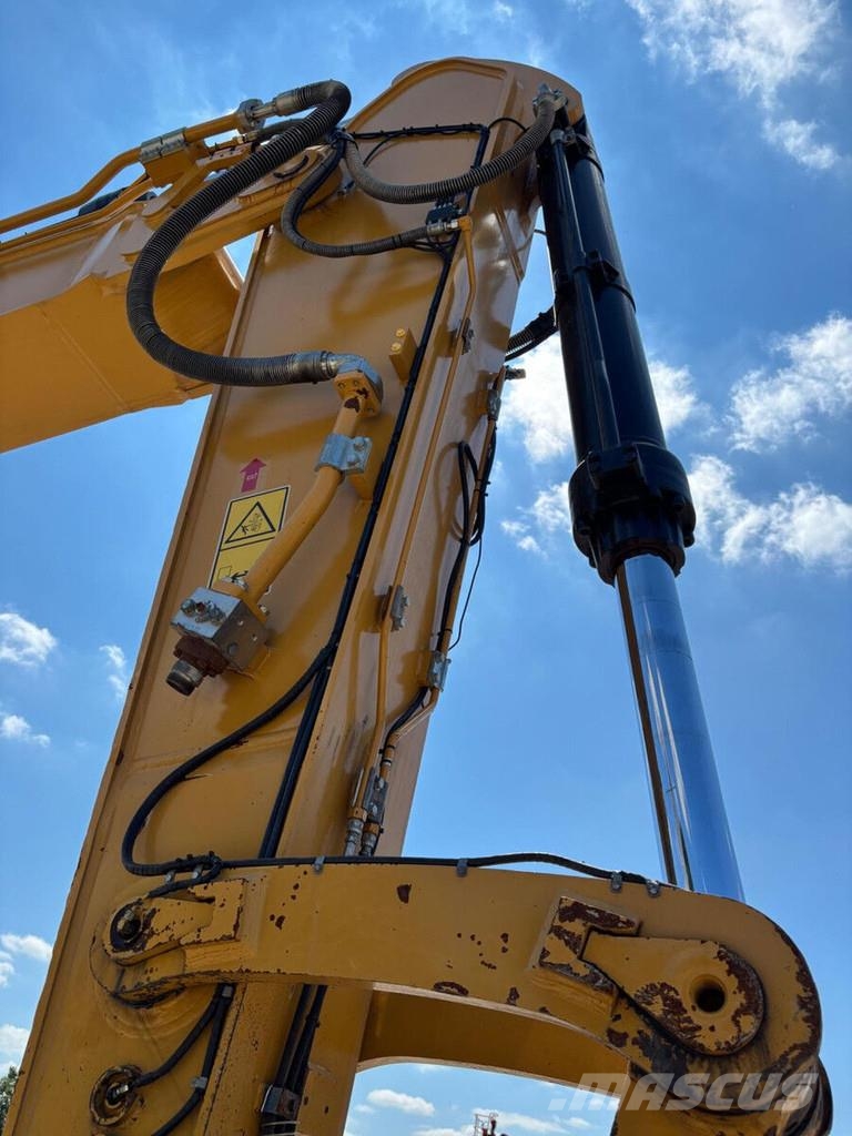 CAT 352 Raupenbagger