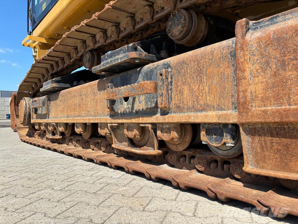 CAT 352 Raupenbagger