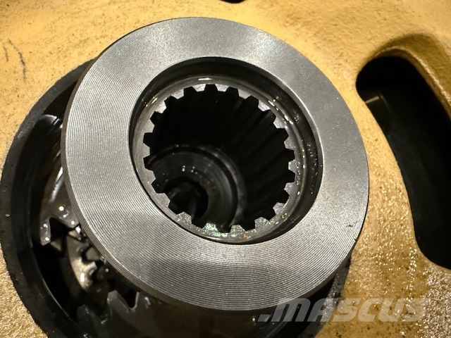 Komatsu PC 600 LC-6K PARTS ONLY Excavatoare pe șenile