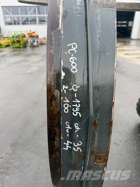 Komatsu PC 600 LC-6K PARTS ONLY Excavatoare pe șenile