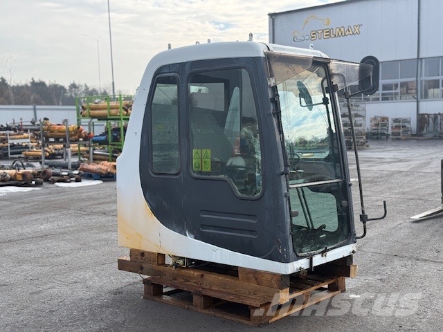 Komatsu PC 600 LC-6K PARTS ONLY Excavatoare pe șenile