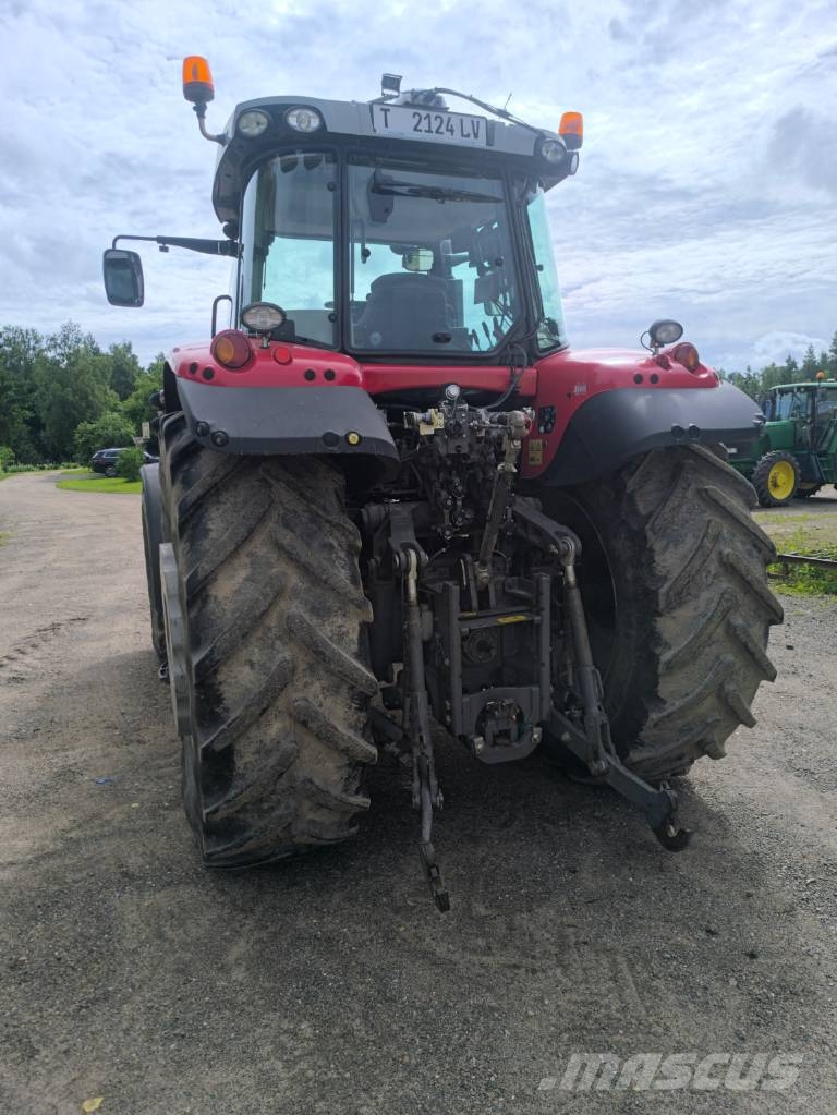Massey Ferguson 7720 Tractoren