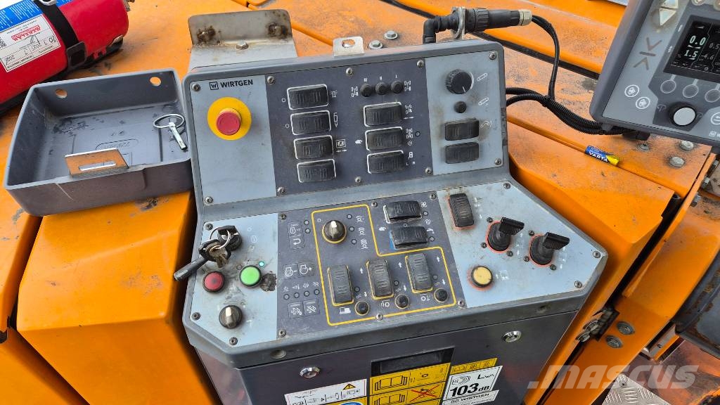 Wirtgen W 120 CFi Asphaltfräsen