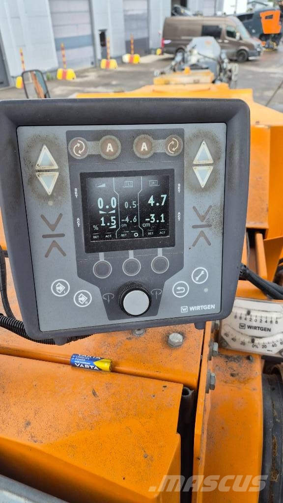 Wirtgen W 120 CFi Asphaltfräsen