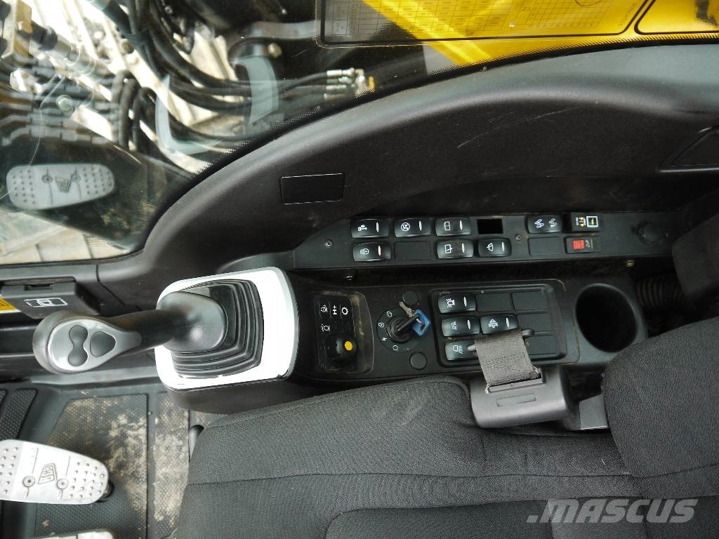JCB JS 210 LC Excavadoras sobre orugas
