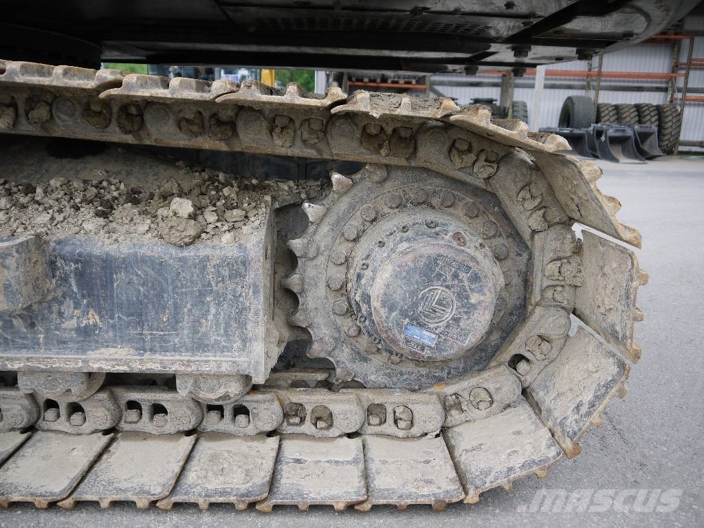 JCB JS 210 LC Excavadoras sobre orugas