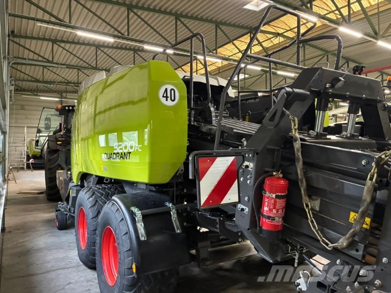 CLAAS QUADRANT 5200 FC T+ST Quaderpressen