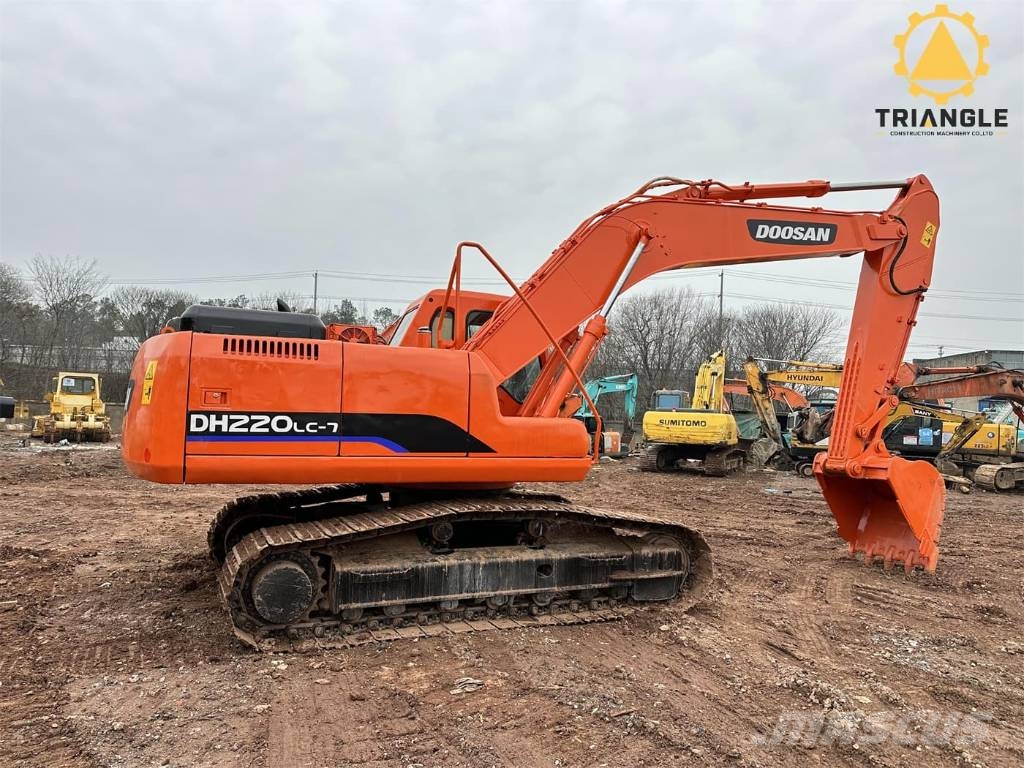 Doosan DH 220 Bagri goseničarji