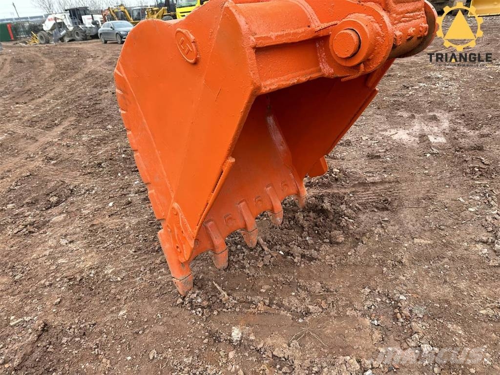 Doosan DH 220 Bagri goseničarji