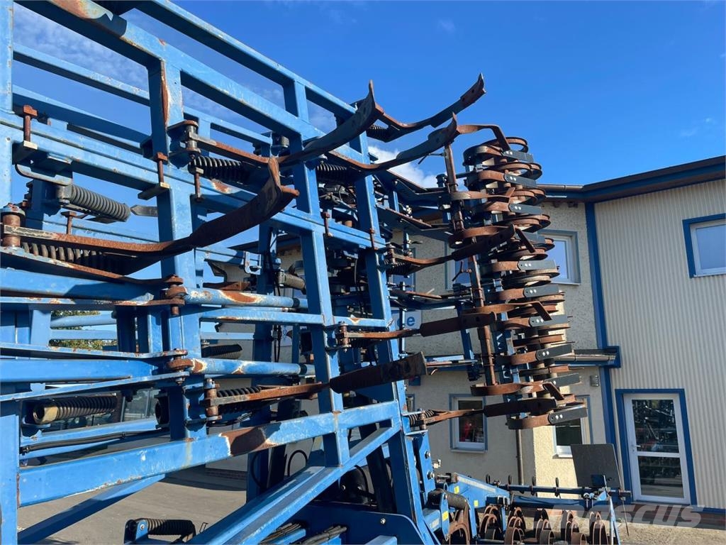 Köckerling Vector 570 / 800 Neuer Preis ! Déchaumeur, cultivateur