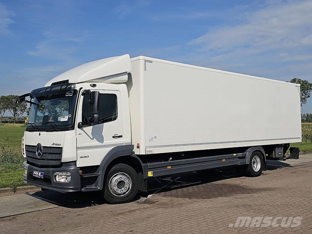 Mercedes-Benz ATEGO 1530 LIFT AIRCO 7.2T PAYL Camiones con caja de remolque