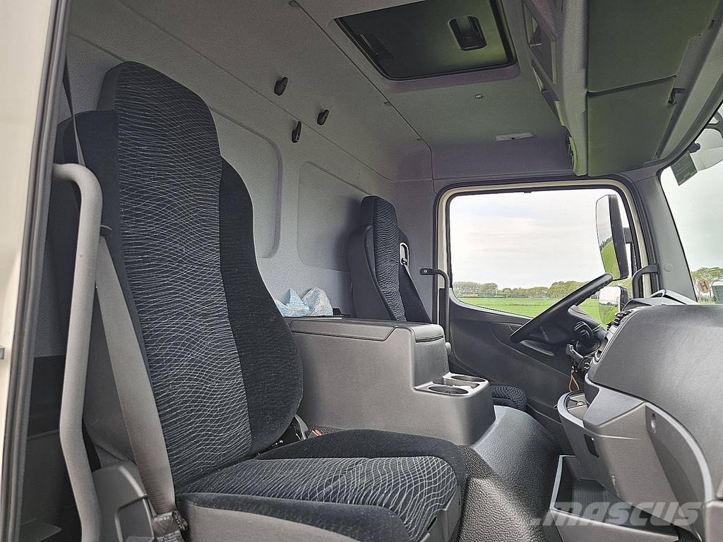 Mercedes-Benz ATEGO 1530 LIFT AIRCO 7.2T PAYL Caminhões baú