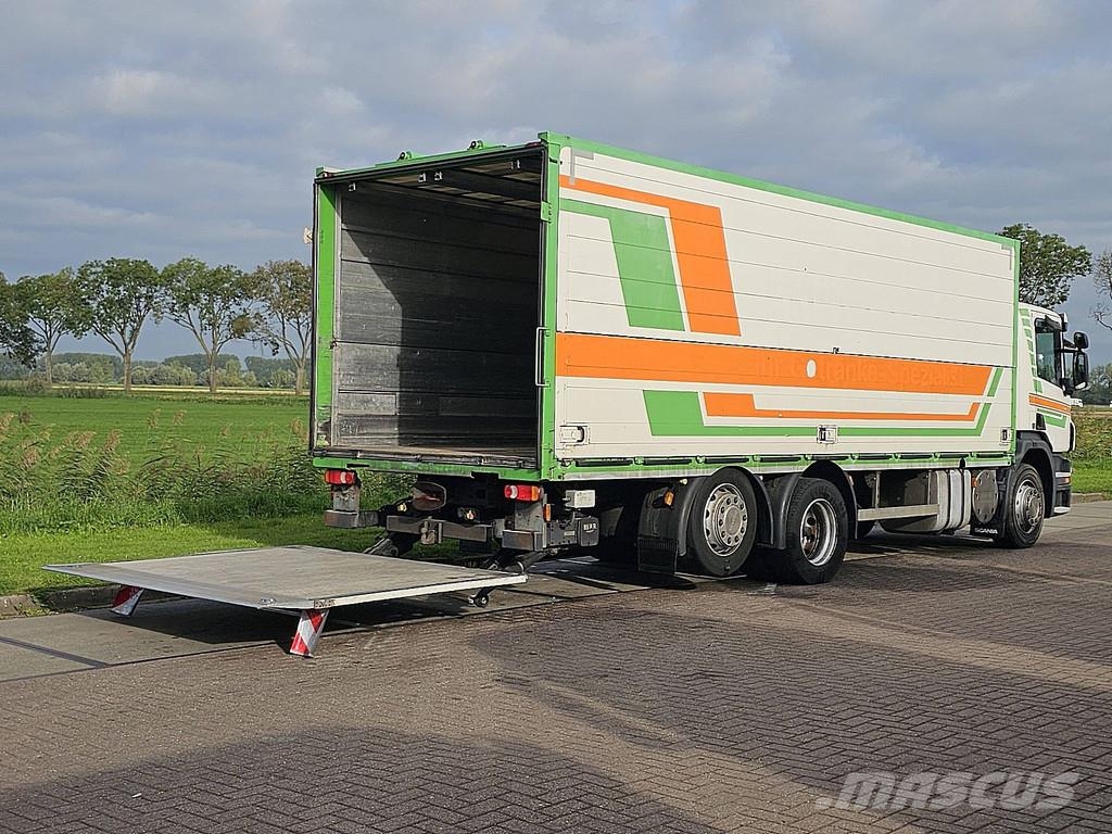Scania P320 getraenke Bakwagens met gesloten opbouw