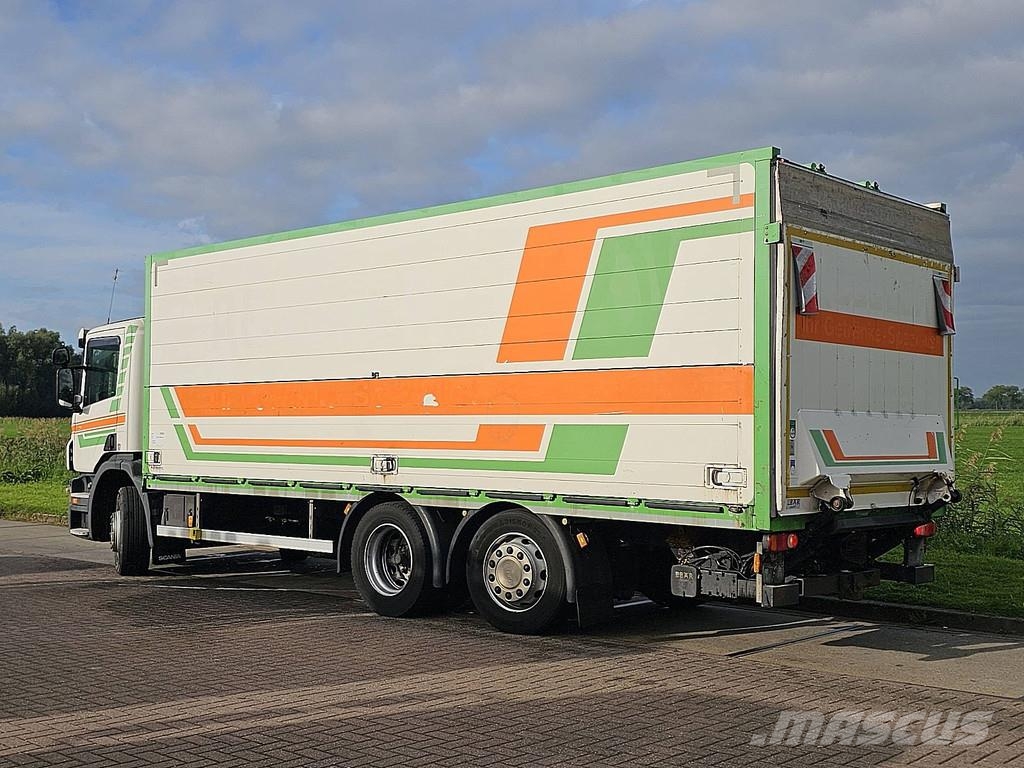 Scania P320 getraenke Bakwagens met gesloten opbouw