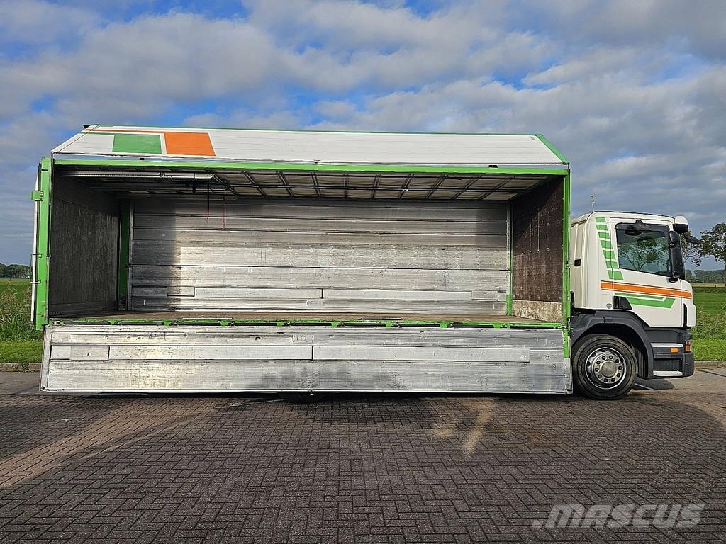 Scania P320 getraenke Bakwagens met gesloten opbouw