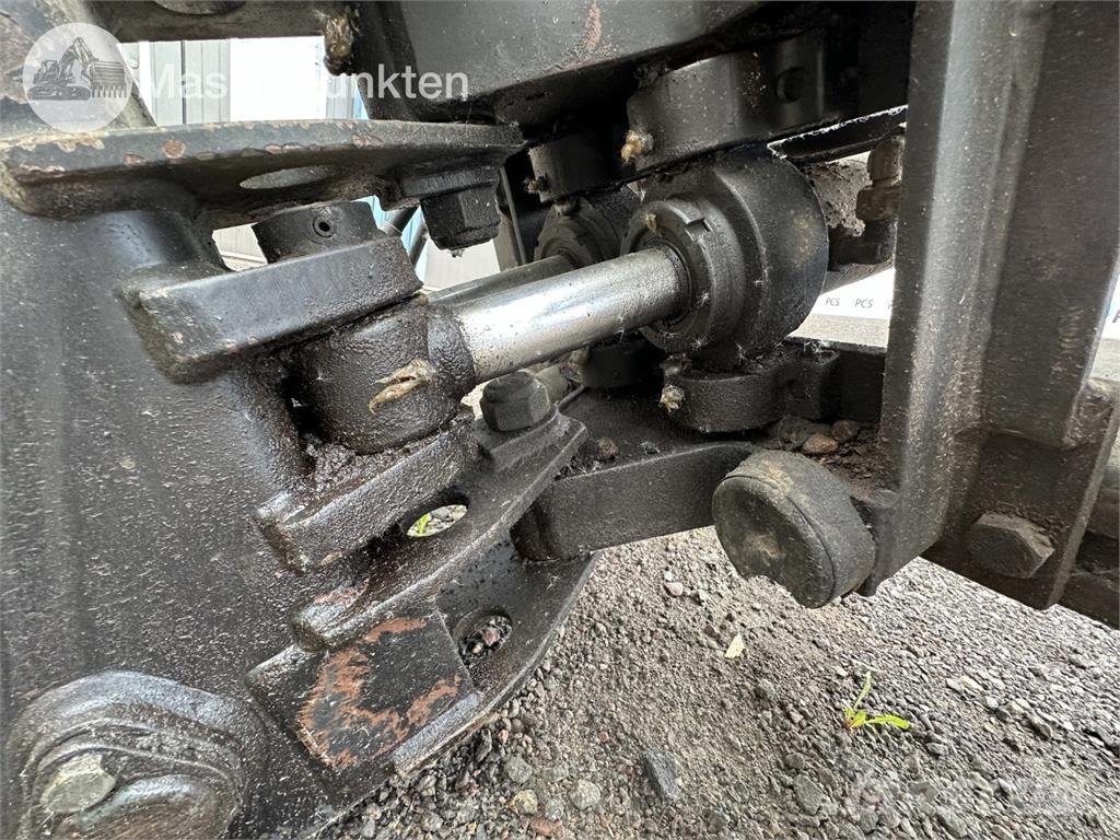 Hi-tec H 210 Hĺbkové lopaty