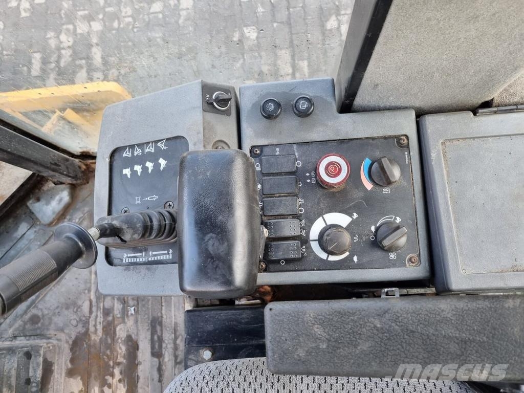 CAT CS 56 Οδοστρωτήρες μονού κυλίνδρου