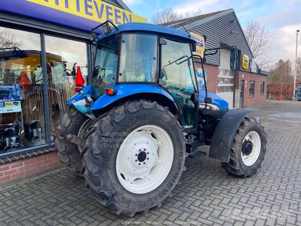 New Holland TD 95 D Traktori
