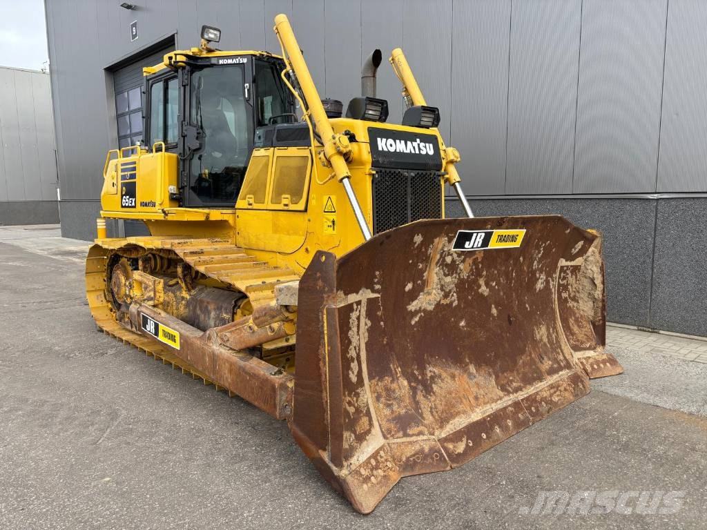 Komatsu D 65 EX-18 (CE - New UC - SU Blade) Rupsdozers