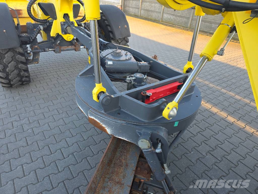 HBM BG 160TA-4, 2015 ROK, 8000 MTH, ZRYWAK Niveladoras