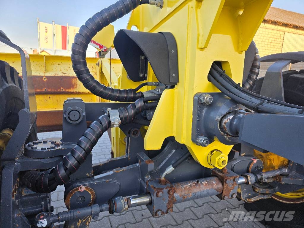 HBM BG 160TA-4, 2015 ROK, 8000 MTH, ZRYWAK Niveladoras