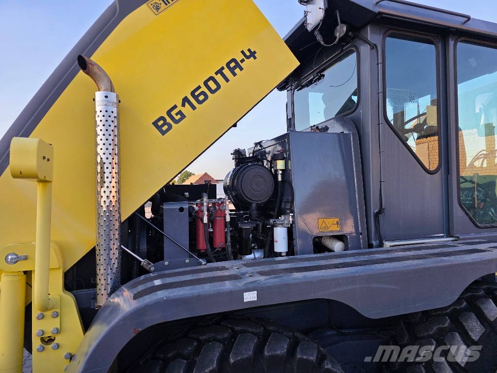 HBM BG 160TA-4, 2015 ROK, 8000 MTH, ZRYWAK Niveladoras
