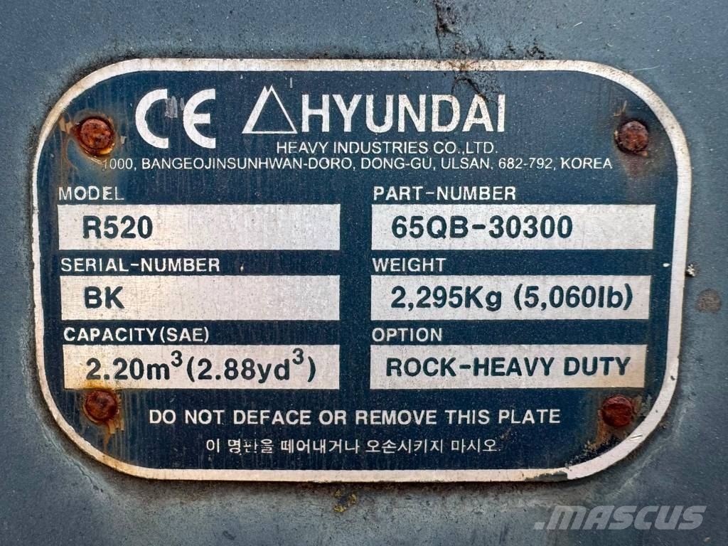 Hyundai HX 520 L Rupsgraafmachines