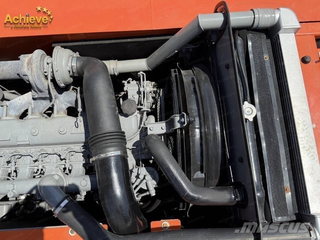 Hitachi ZX 210 Escavadeiras de esteiras