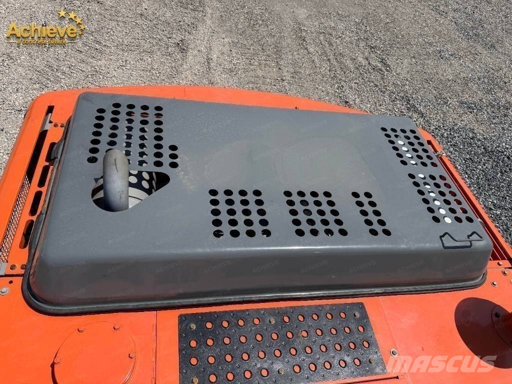 Hitachi ZX 210 Escavadeiras de esteiras