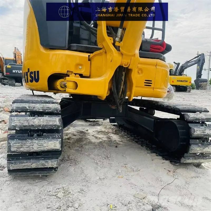 Komatsu PC 30 MR حفارات زحافة