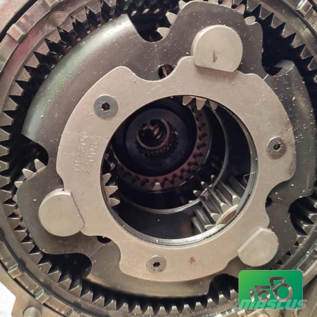 Case IH Case CVX 150 transmission parts Převodovka