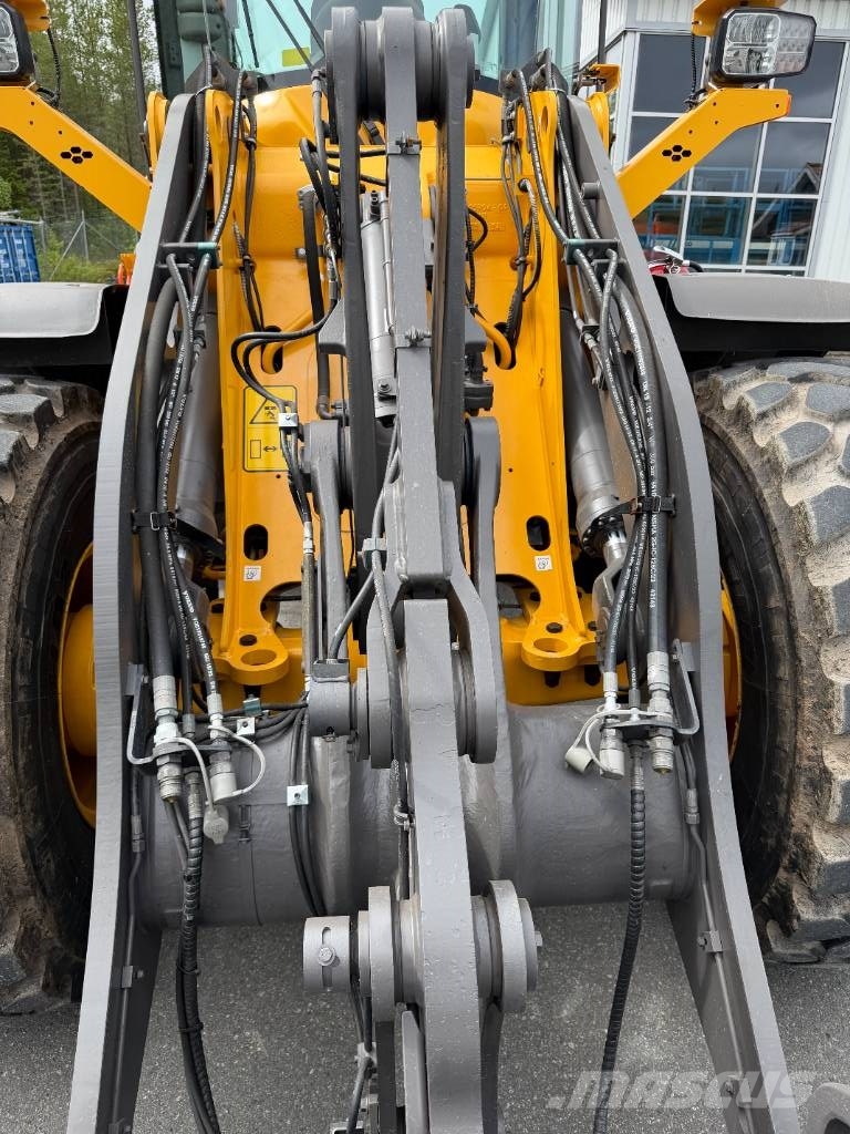 Volvo L60H -23 1744tim Lock-up CDC mm 1.725.000+m Wheel loaders