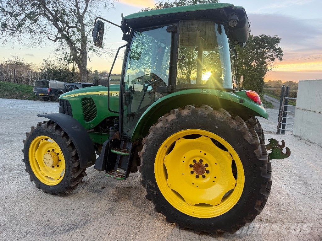 John Deere 5820 Tractors