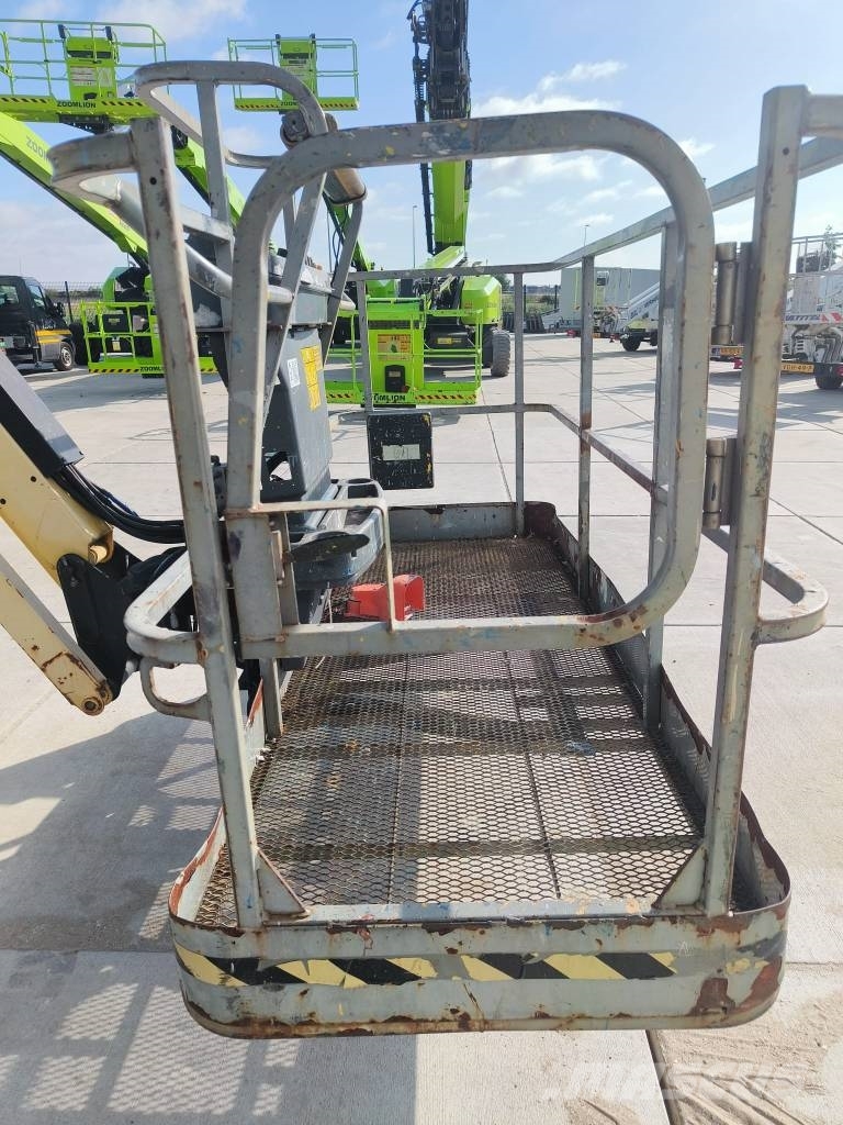 JLG H800AJ Kuukulkijat