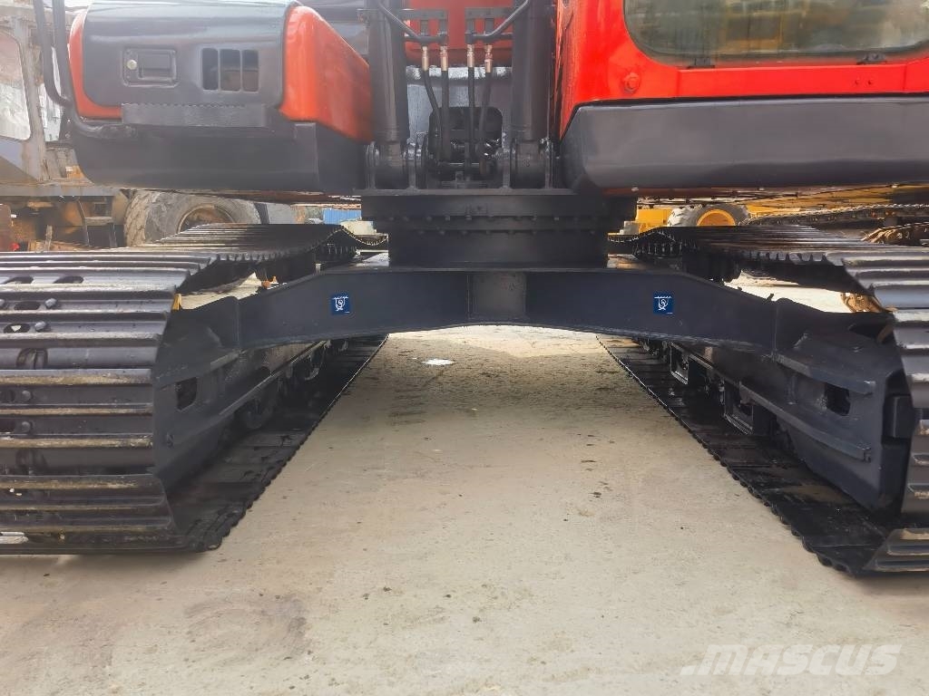 Doosan DX 140 Gravemaskiner på larvebånd