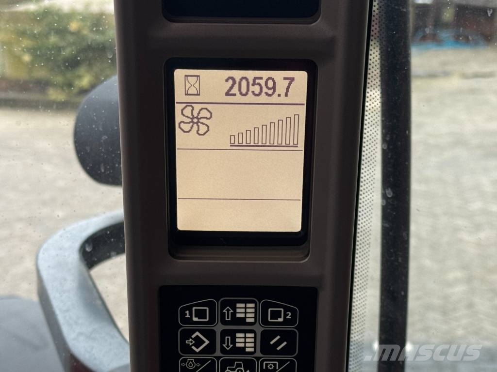 Case IH 240CVX, AFS, frontlinkage, GPS, 2023, 2055 hours!! Tractoren