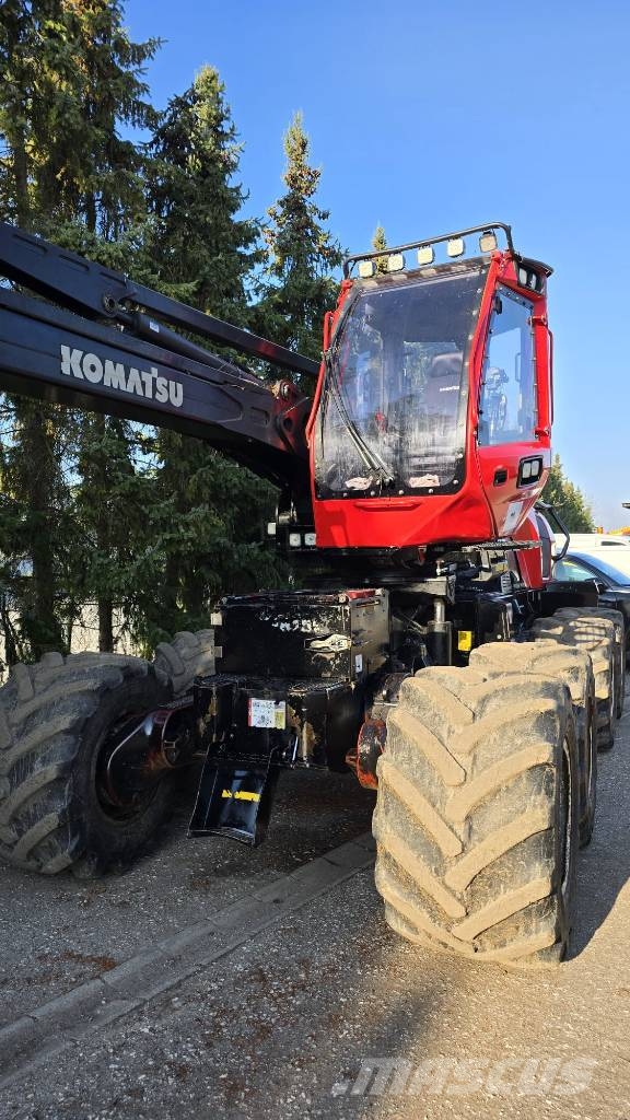 Komatsu 901 XC Harvestory