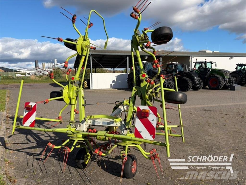 CLAAS VOLTO 64 Ranghinatori